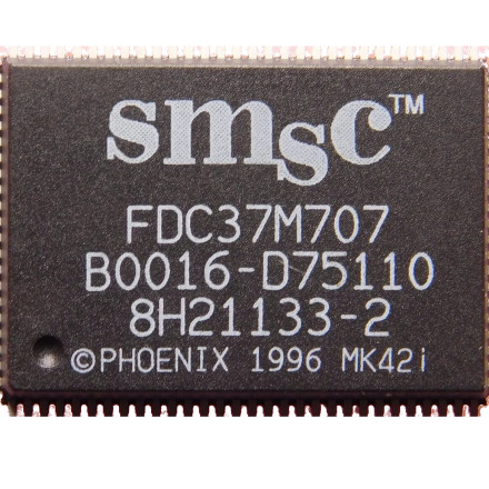 SMSC FDC37M707 Super I/O controller